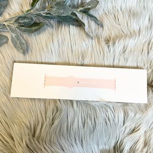 NWOT New Apple Watch Bands Pink Sand Small Medium Large 40mm